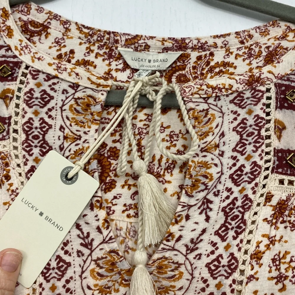NWT Lucky Brand top - Picture 4 of 5